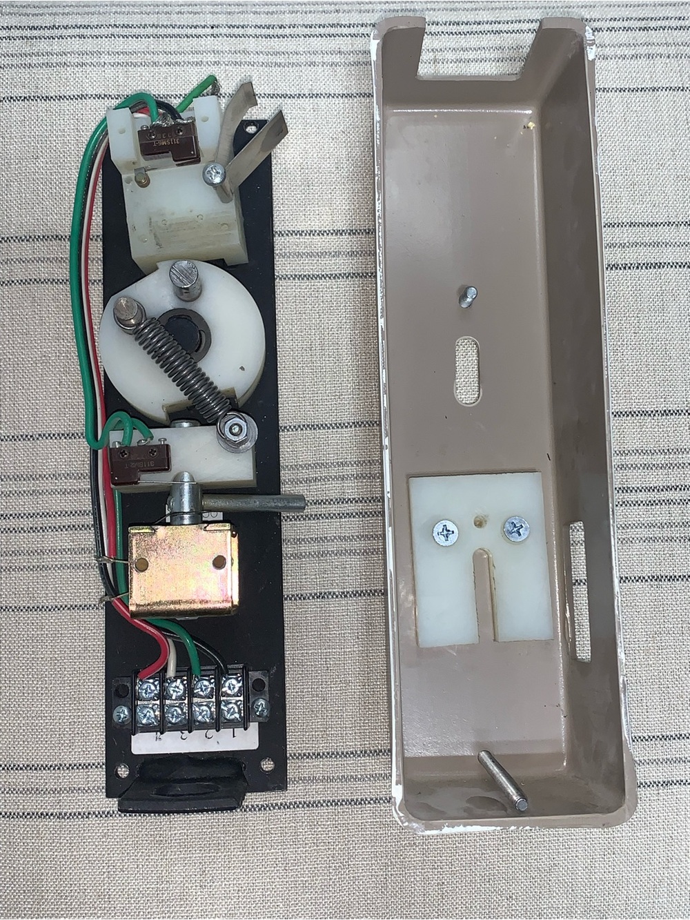 Waupaca EMI3  Elevator Interlock Door Lock Parts Repair (Discontinued)